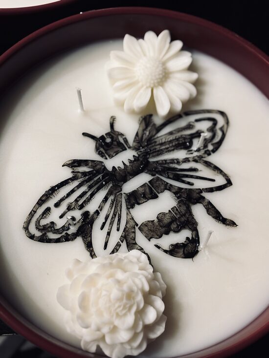 Dekoratīvā svece Bite